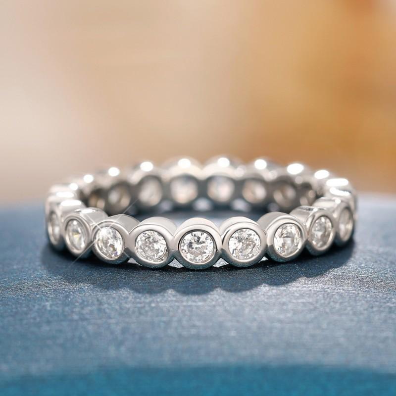 Huitan Exquisite Cubic Zirconia Rings for Women Full Paved Round CZ  Color Fashion Promise Rings Versatile Girls Jewelry