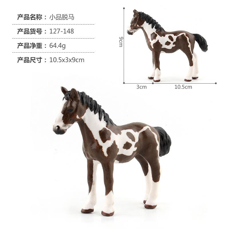 Intricate Lifelike Wild Horse Models Crafted From Durable Pvc Decoration For