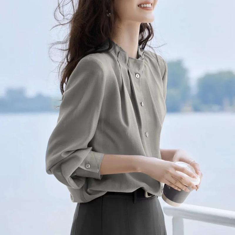 

Women Purple Stand Collar Pleated Front 3/4 Sleeve Button Down Shirt S серый