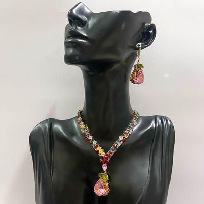 Retro Luxury Zircon Water Drop Necklace & Clavicle Chain Jewelry Set for Women