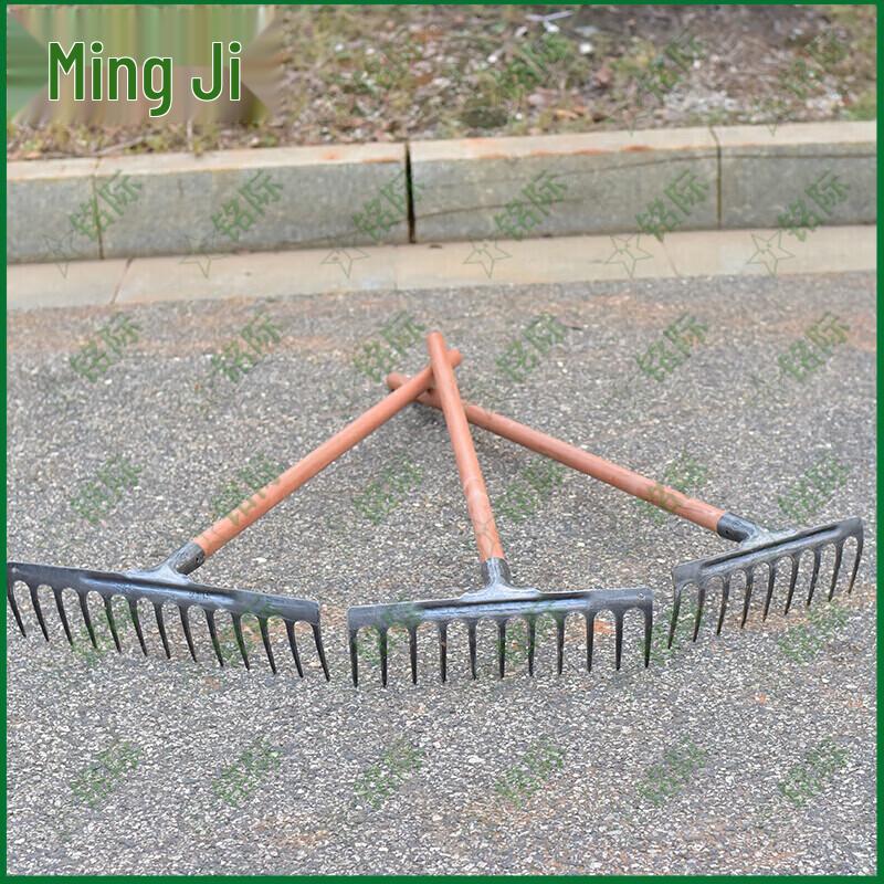 Manganese Steel 9-Tooth Garden Rake