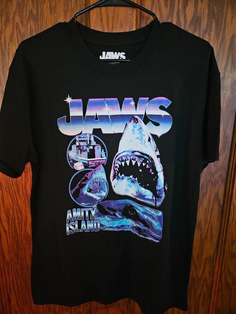 Jaws - Adult Short Sleeve T-shirt - Size LARGE