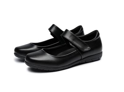 Încălțăminte pentru femei – Adidaşi