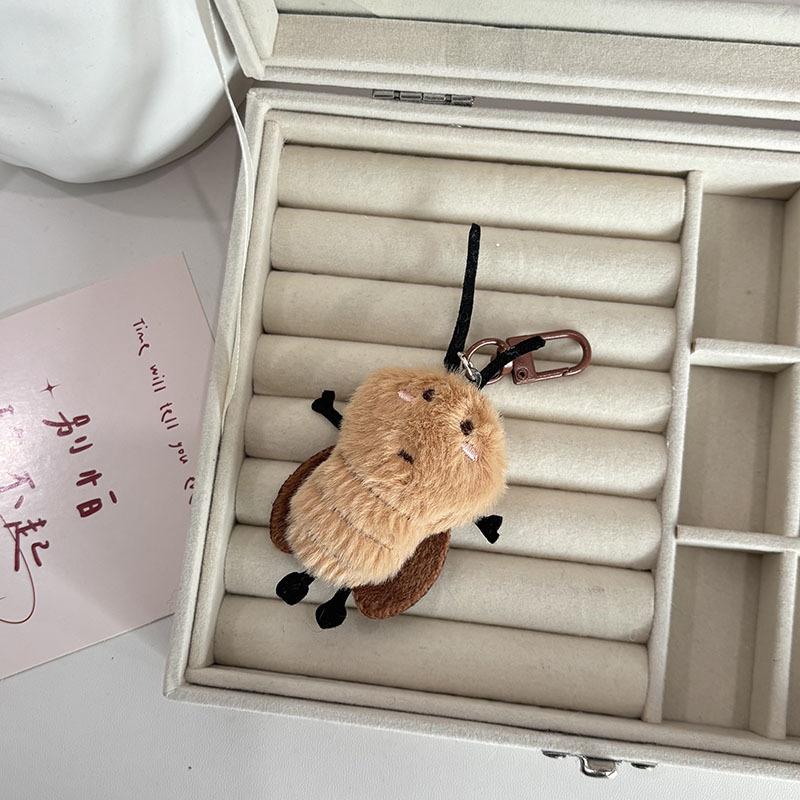 Cartoon Plush Cute Funny Cockroach Shape Doll Keychain Pendant Student Backpack Decoration Student Fun Roach Plush Keyring Toy