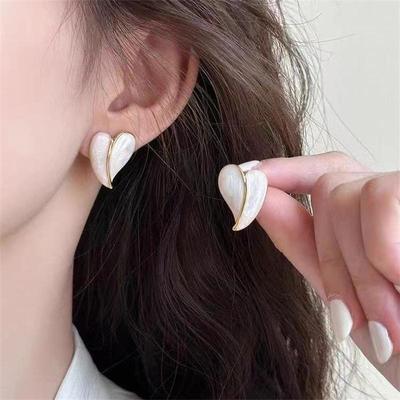 Yellow White Enamel Heart Women's Stud Earrings Irregular Love Hearts Stud Earrings Unusual Small Earrings for Girls