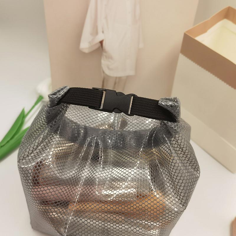 New Water-proof Cosmetics Bag Fashion Travel Large Capacity Toiletries Pouch Portable Swimsuit /make Up Storage Bag