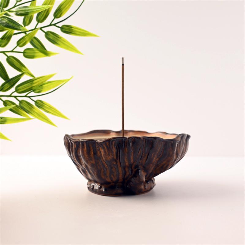 

Wabi-Sabi Ceramic Incense Holder: Antique Sandalwood & Agarwood Stand for Creative Home Decor