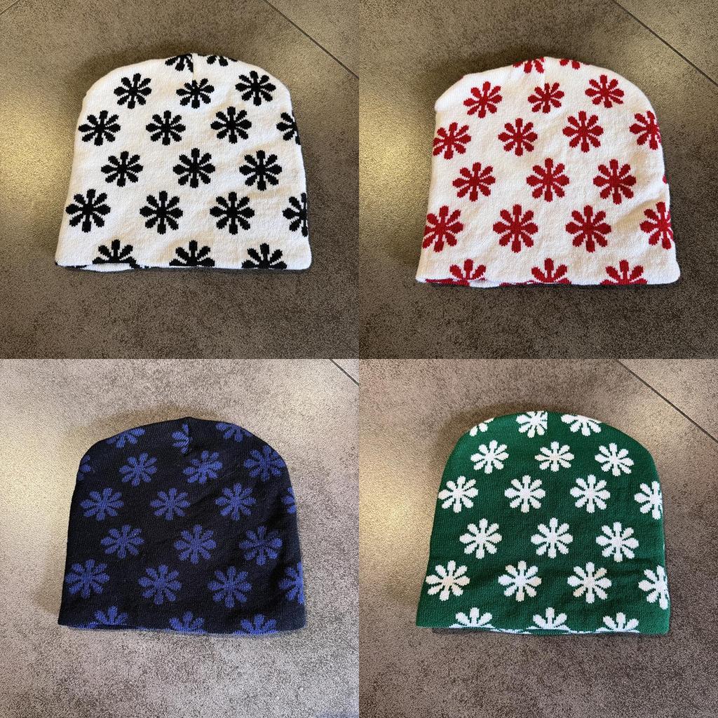 Acrylic Knit Cap With Colorful Design For Men Women Warmth And Face Slimming Effect