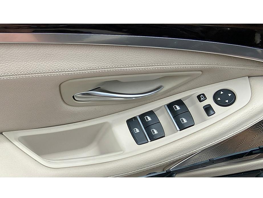 BMW 5 Series Interior Door Handle Armrest (F10/F11/F18) Accessories