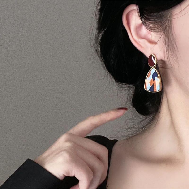 S925 Silver Needle Claret Red Vintage Hepburn Style Pearl Stud Earrings for Women