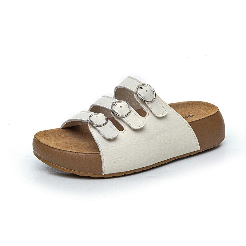 Korean Style Three-breasted Thick-soled Slippers Women's 2025 Summer New Outer Wear Casual Versatile Beach Shoes Non-slip Women's Slippers