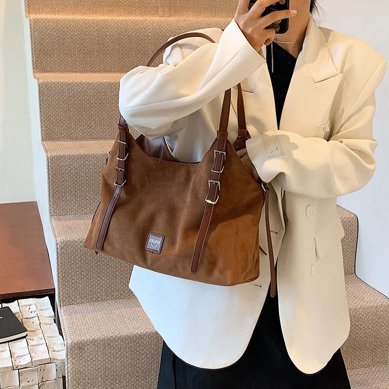 Large capacity commuter bag women's bag 2025 new autumn versatile suede shoulder tote bag premium