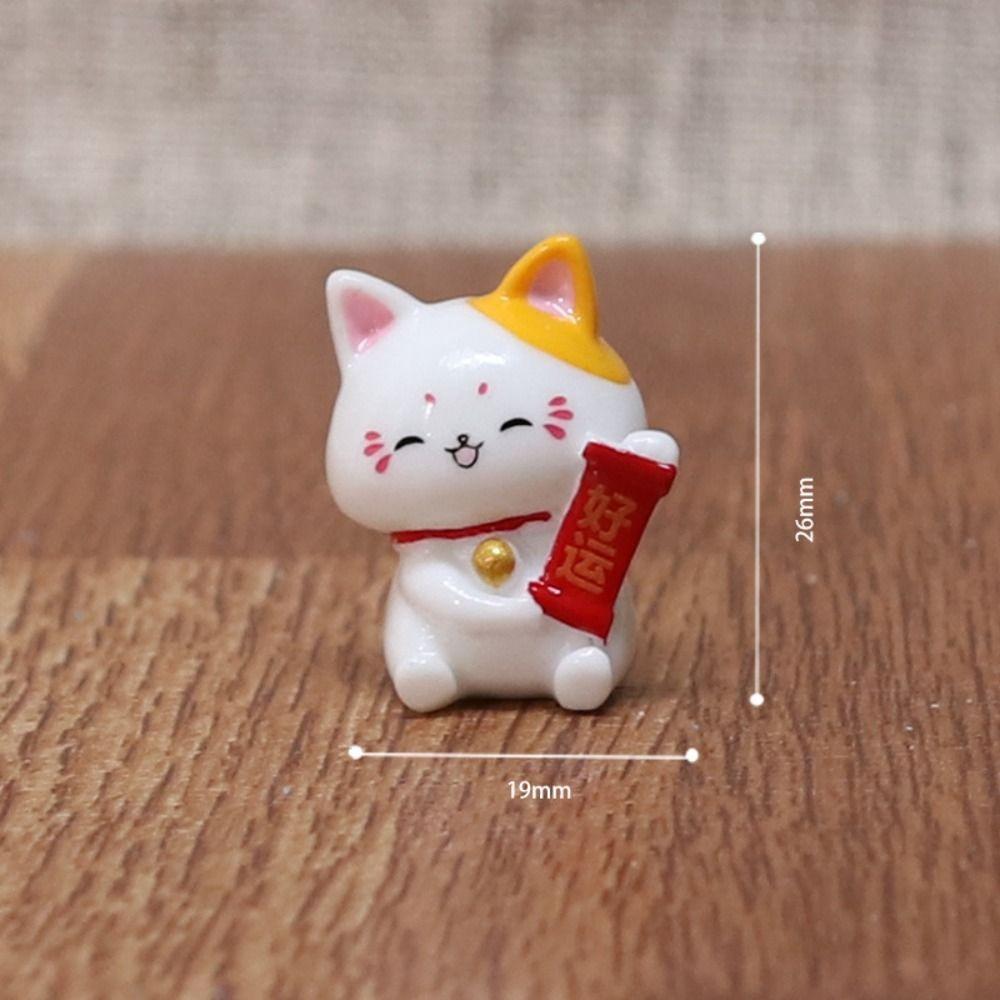 

Mini Lucky Cat Car Ornaments Cute Simple Fortune Cat Figurines Realistic Lovely Cat Micro Landscape Ornament Automotive Interior