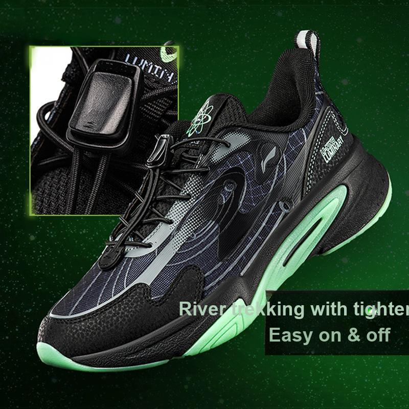 Li Ning Kinder Sport Lifestyle Serie Nachtelf 4 Bequeme Weiche Niedrige Freizeitschuhe Kinder Sneaker Schwarzer Schatten-Grauer YKCU110-21