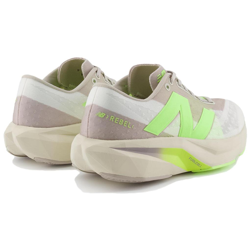 New Balance FuelCell Rebel V4 'Beige Grønn' Dame