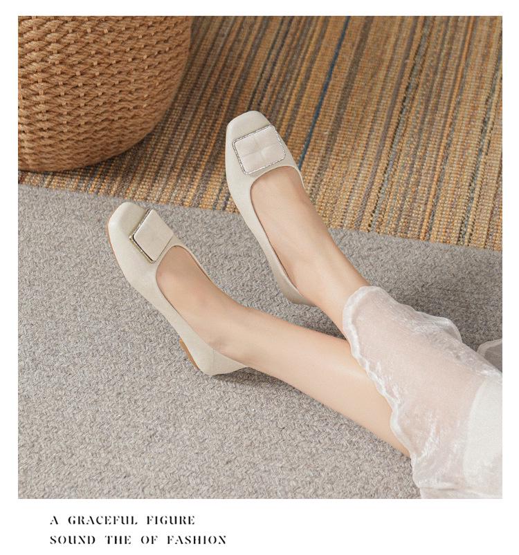 Spring 2025 Women's Genuine Leather Flats: Low-Cut, Versatile Chunky Heel, Plus Size 41-43, Ideal for Summer Work.