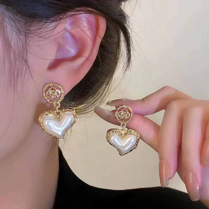 Flower Simulation Pearl Heart Drop Earrings Hollow Out Retro Women Wedding Jewelry Accessories