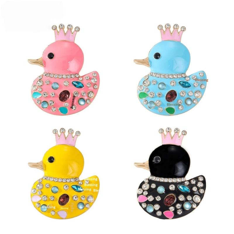 1Pcs Enamel Animal Brooch Lovely Wear Crown Duck Brooches For Women'S Clothes Backpack Pins Gifts