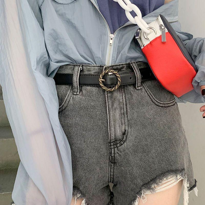 Stylish Vintage Round Buckle Pu Belt For Women Simple Chic Casual Look In Black And Brown