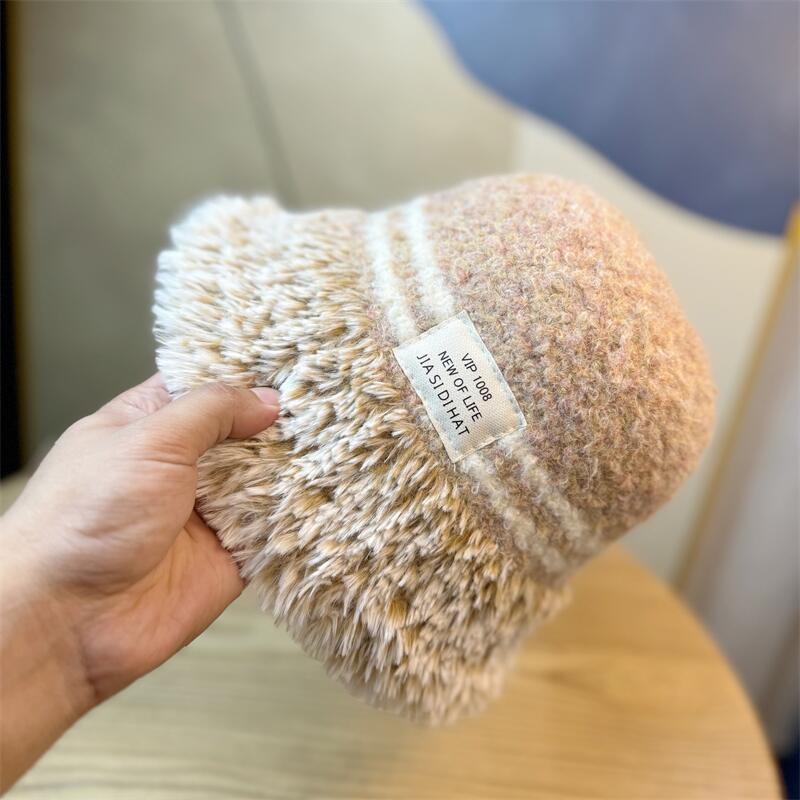 Knitted Fisherman Hat for Women In Autumn and Winter Cold Proof and Warm Ear Protecting Basin Hat Versatile Face Showing Small Woolen Hat