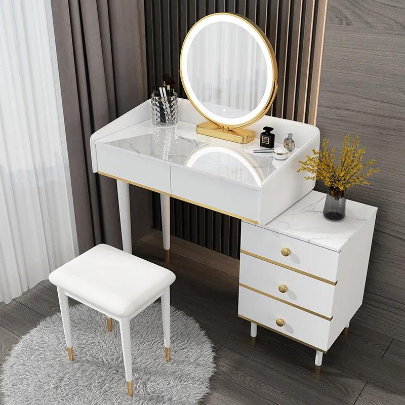 The Nordic Dresser Small Family Model Bedroom Contemporary Contracted with Lamp Light Decoration Lacquer That Bake Makeup Table