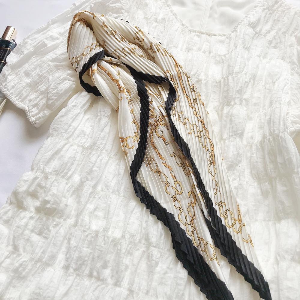 NEU Mode Plissiert Bedruckt Damen Halstuch Schals Vintage 70CM Quadratischer Plissierter Schal Für Damen Sommer Knitter Damen Schals