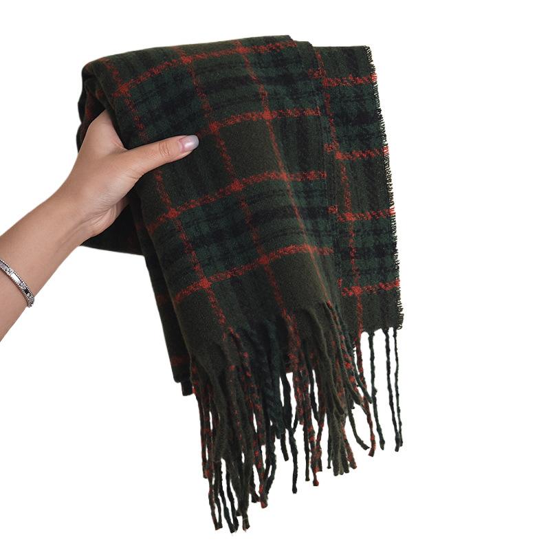 Fashionable Literary Outer Scarf Autumn and Winter Ladies Elegant Temperament Warm Tassel Shawl