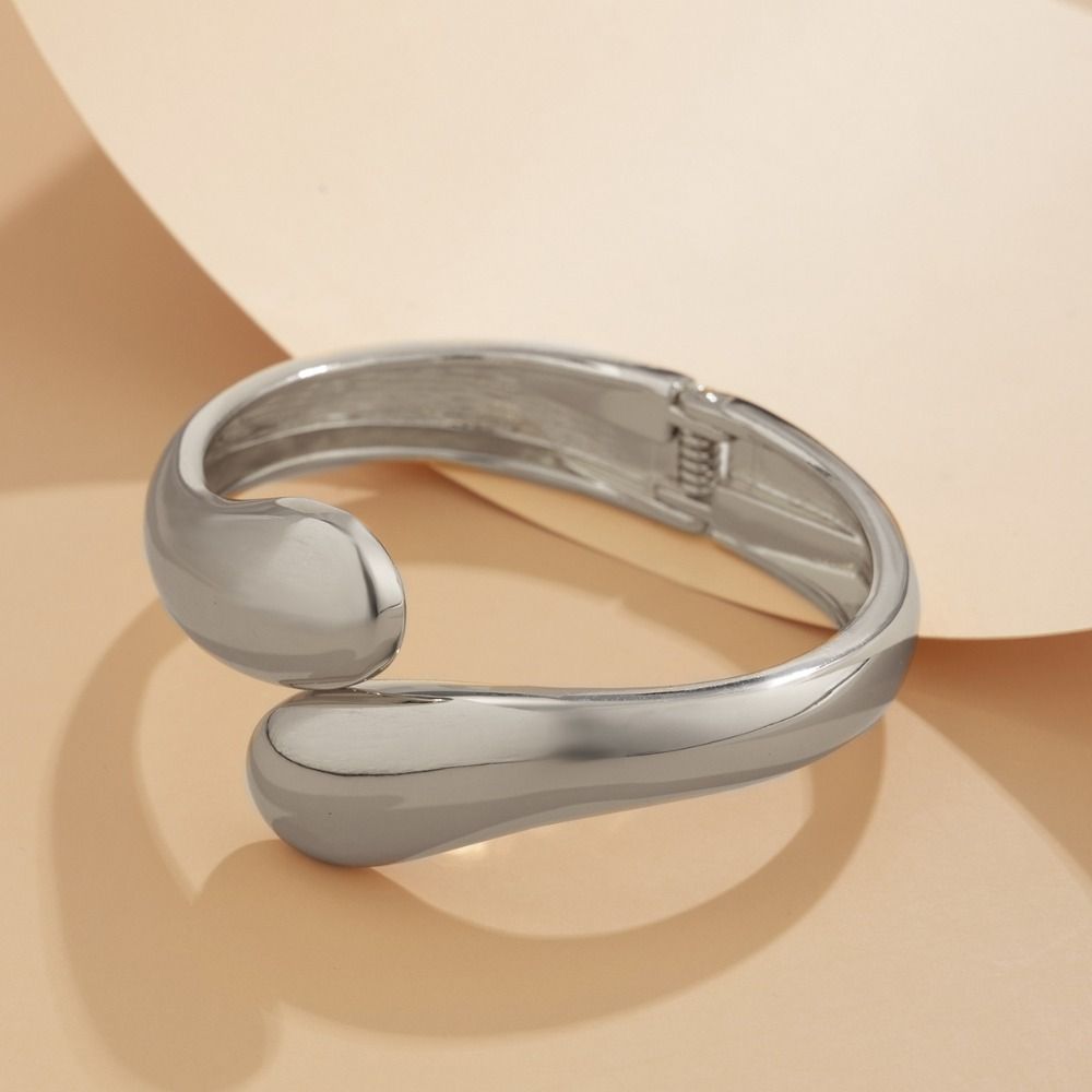 Europe American Style Metal Irregular Bracelets Wide Geometric Cuff Bangles  Girls