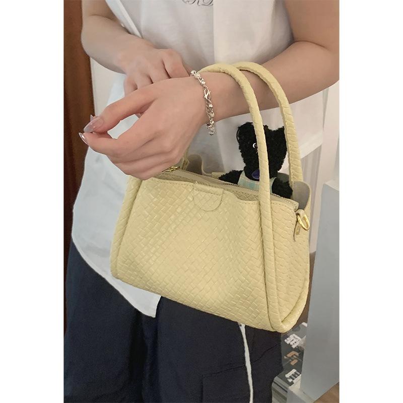 

Fashion handbag women s 2025 new woven bucket bag versatile shoulder messenger bag texture handbag жовтий