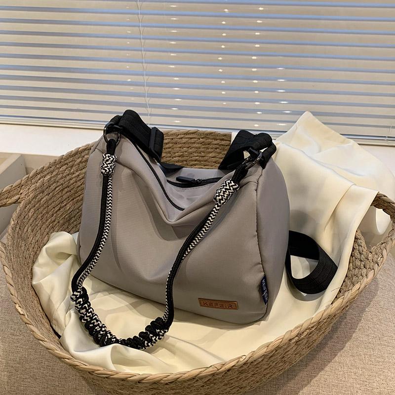 Single Shoulder Bag, Women's Bag,  New Crossbody Bag, Large Capacity Backpack, Commuting To Work Handbag, Minimalist