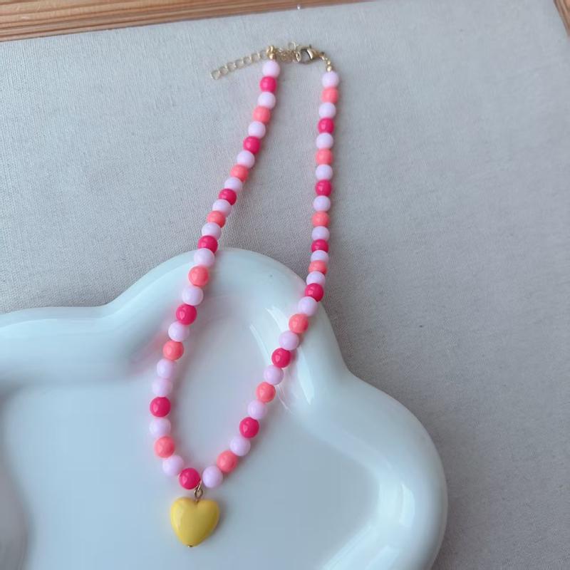 Bunte Perlenherz-Anhänger-Halskette für Frauen Mädchen Kontrastfarbiger Choker Ästhetischer Schmuck Hals-Accessoires