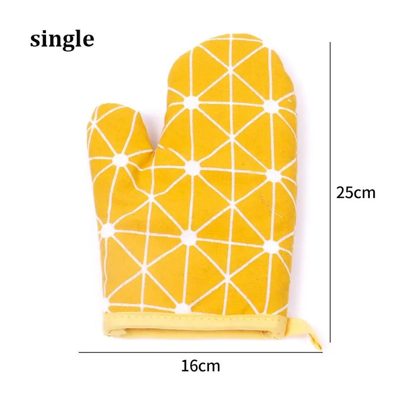 1/2pcs of Cotton and Linen Baking Gloves Microwave Oven Gloves Home Insulation Kitchen Baking Oven Special Tools