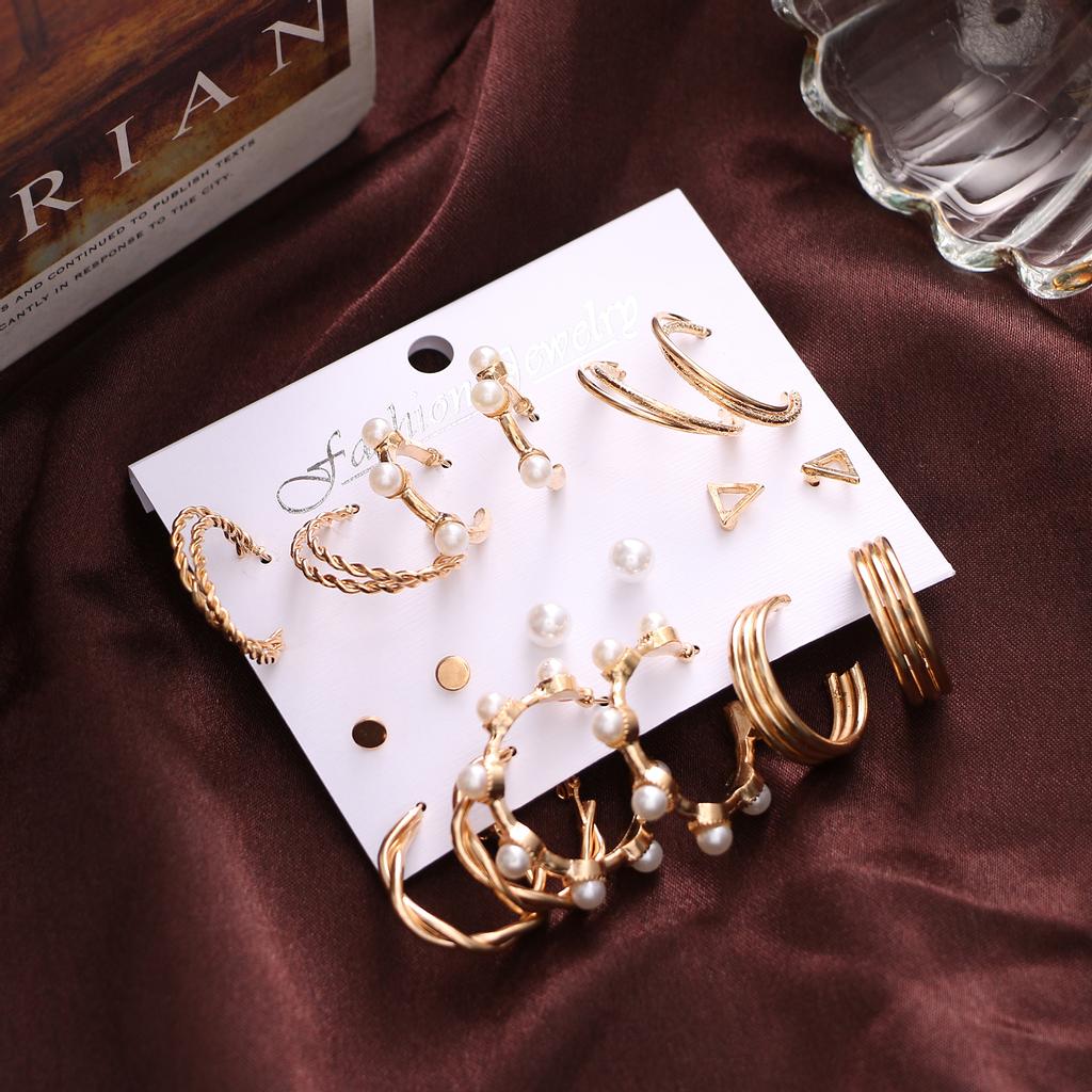 Punk Přehnaná sada 9dílných náušnic ve tvaru C v módě a elegantním temperamentu