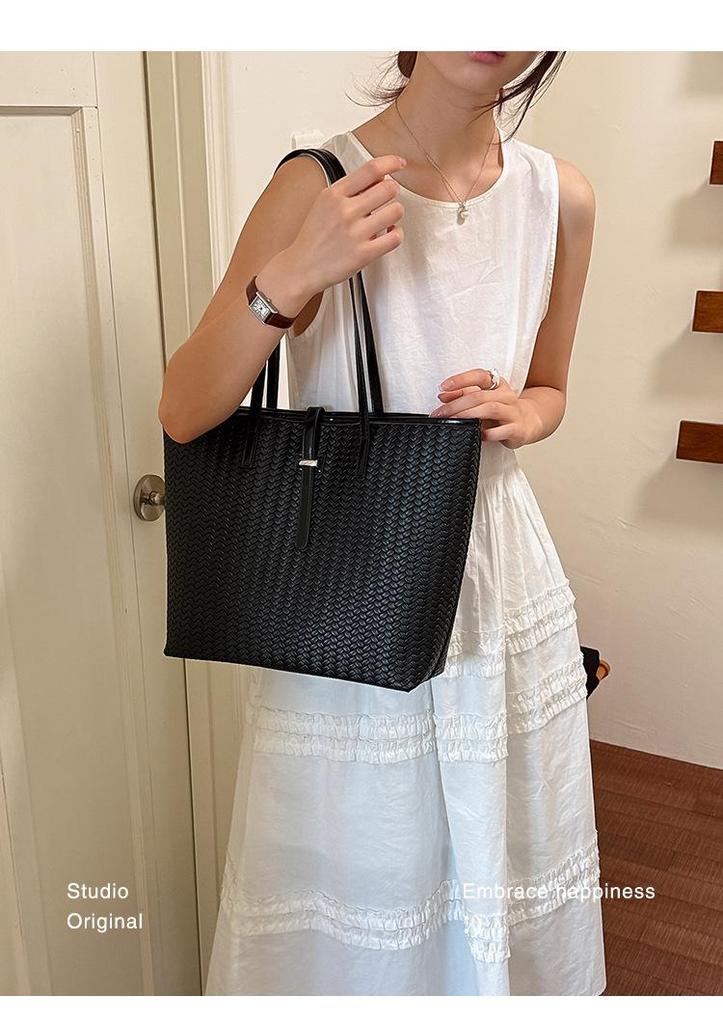 Women's Retro Woven Texture Tote Bag - Stylish Large Capacity Shoulder Handbag for Daily Commute