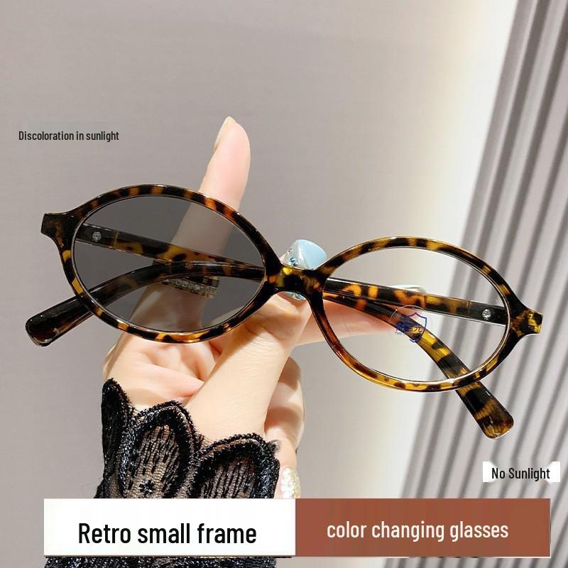 

Stylish Photochromic Anti-Blue Light Myopia Glasses Frame