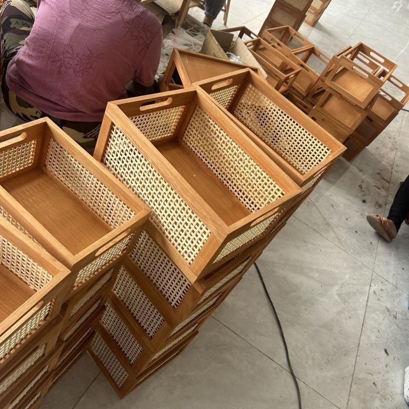 Плетеная из ротанга корзина-органайзер для рабочего стола из массива дерева Standard