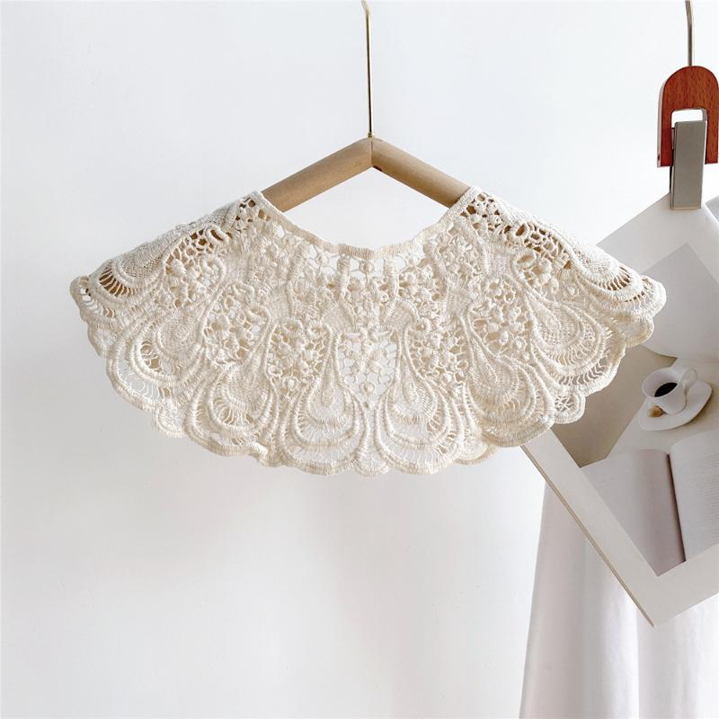 Elegant Cape Lace Fake Collar Cloak Wraps Knitted Shawl Korean Style Hollow Out Crochet Flower Scarves Clothes Decoration