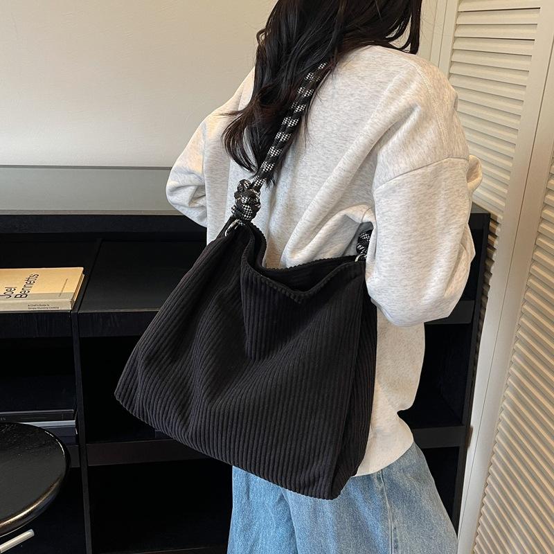 Vintage Large Capacity Corduroy Bag Women's Solid Color Underarm Shoulder Bag