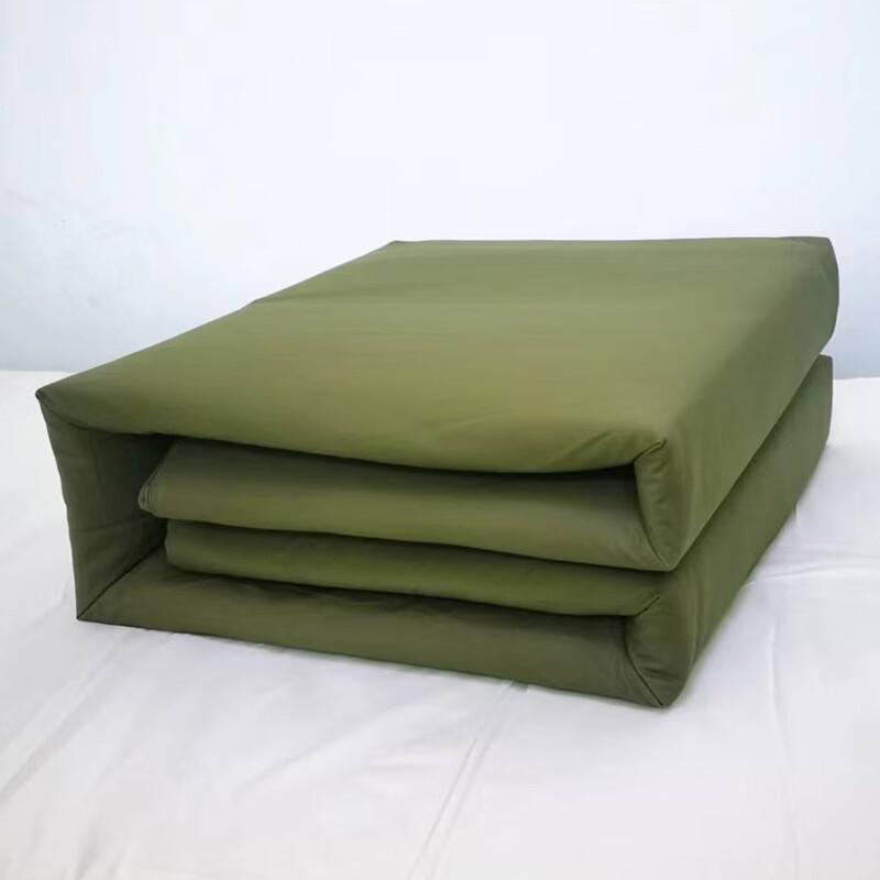 Blended Cotton Quilt for Dorms & Relief