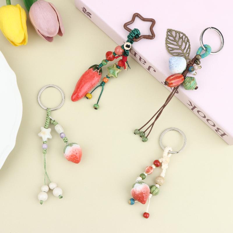 Handmade Ceramic Strawberry Pepper Keychain Vintage Style Smooth Surface Key Ring for Purse Hanging Decoration Gift