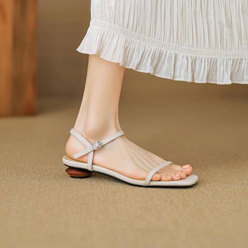 Summer women's one-word sandals Korean version comfortable beef tendon soft sole large size new flat sandals buckle back empty leather