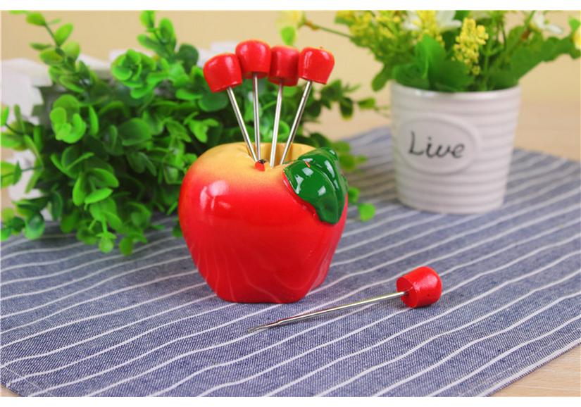 Creative Heart-Shaped Fruit Skewer Set - Stainless Steel Forks for Restaurants & Gifts