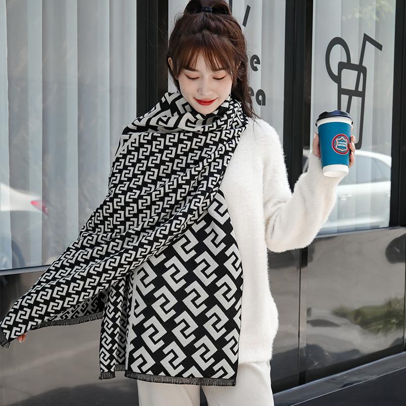 Plaid Scarf Korean Version Autumn and Winter Women's Shawl New Plaid Scarf Wool Winter Scarf