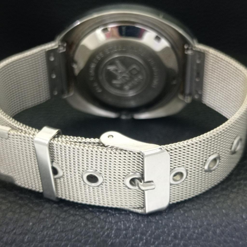 VINTAGE NINO AUTOMATIC 2066 SWISS MENS SEA GREEN COLOR DIAL WATCH a703032-1