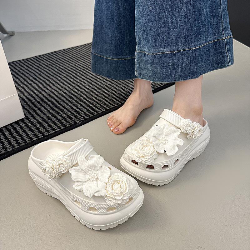 Flower hole shoes women's summer wear new breathable puffs fashionable versatile thick-soled beach bag head cool slippers