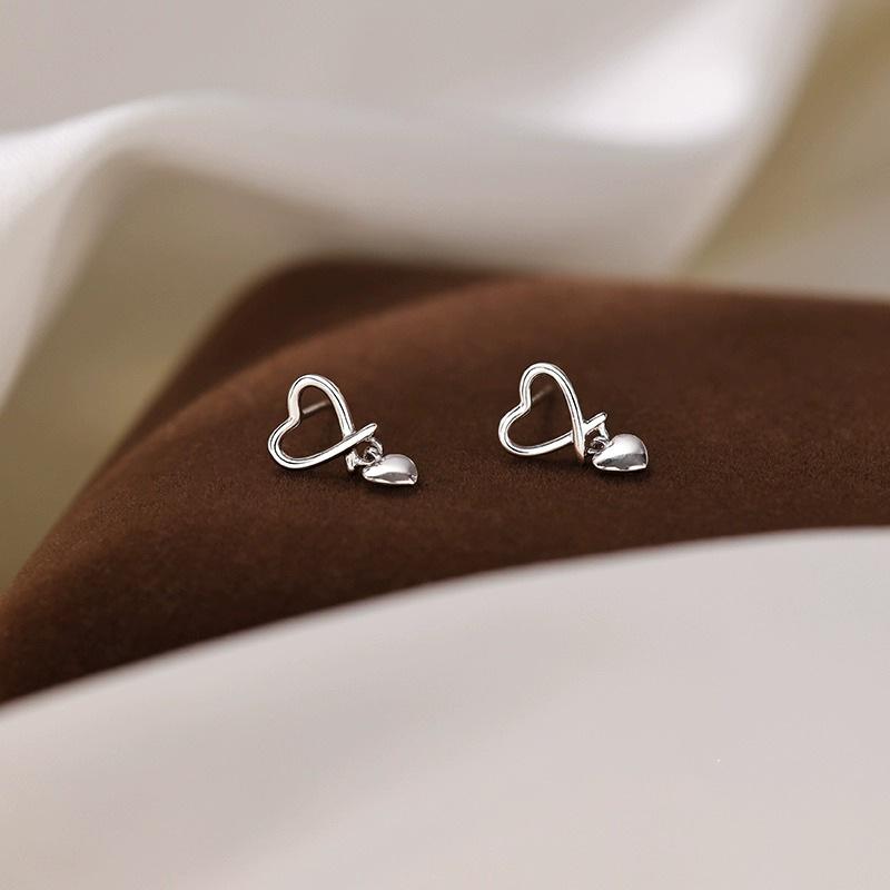 Simple Hollow Heart Earrings for Women, Temperament Commute Ear Accessories, Minimalist Openwork Heart Stud Earrings