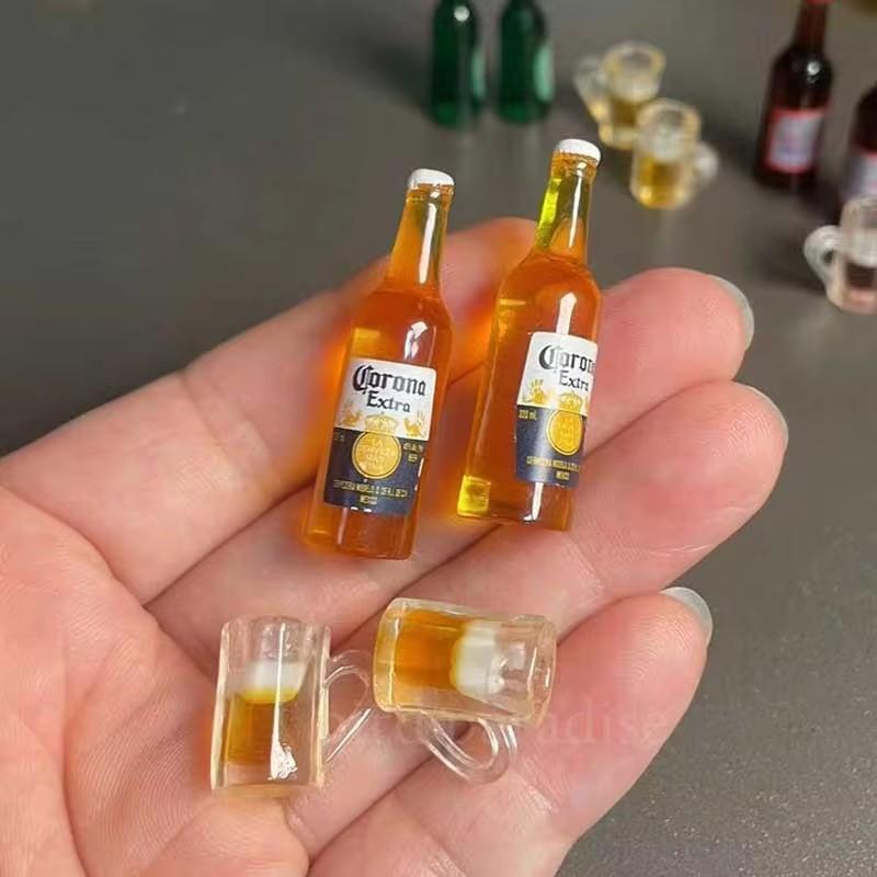 1 SET 1/6 Scale Simulation Miniature Mini Beer With Cup Drinks Water Bottle Model For Ob11 Bjd Dolls House Accessories Kids Toys