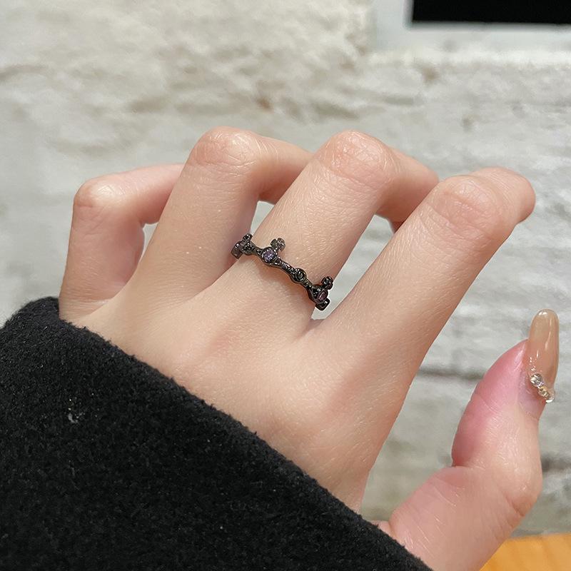 Niche Design Dark Personality Retro Black High-End Star Stacked Ring High-End French Open Ring