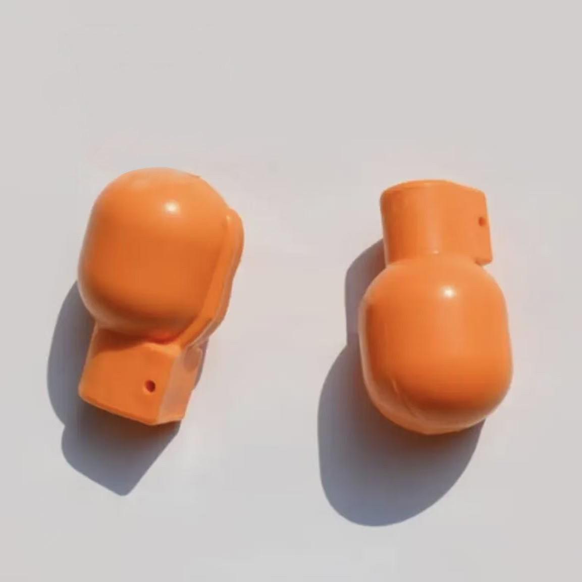 Training Hand Model Rubber Orange Plastic Prop for Film and Television Orange