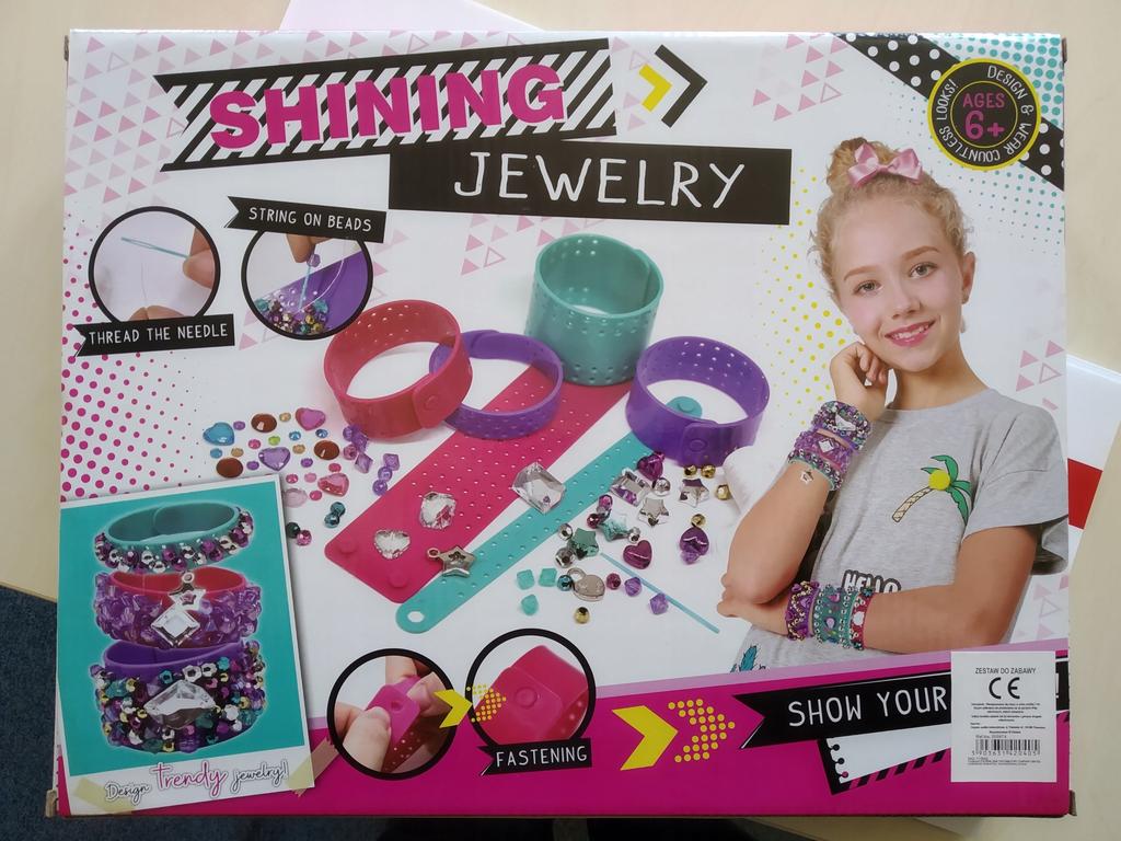 Bracelet Making Kit 39x31x4.8CM 0405